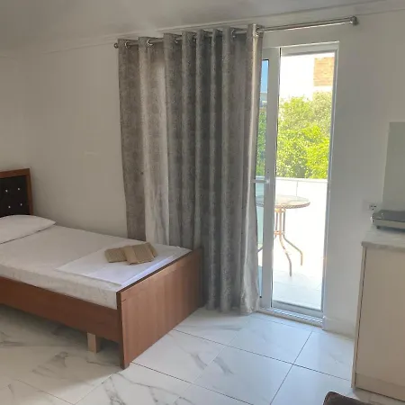 Avni Likometi Guest house *