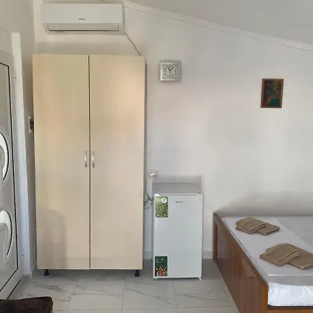 Avni Likometi Ksamil