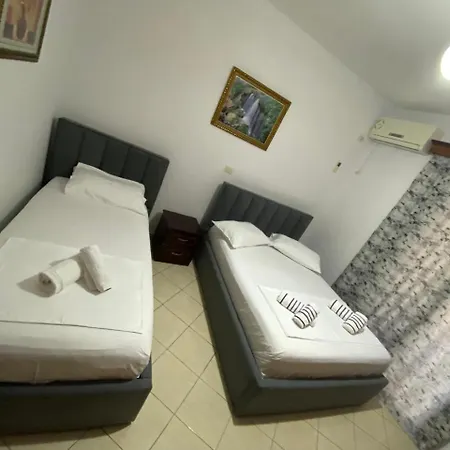 Guest house Avni Likometi Ksamil