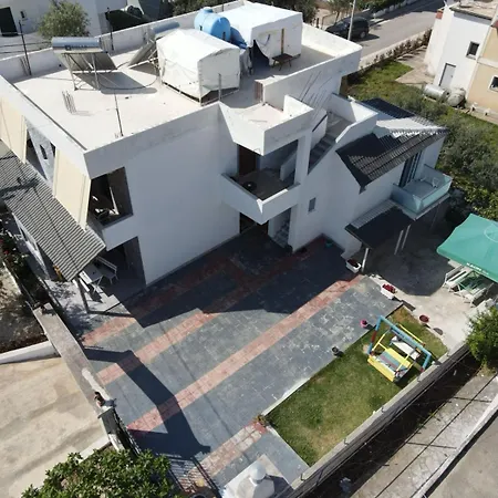 Avni Likometi Guest house