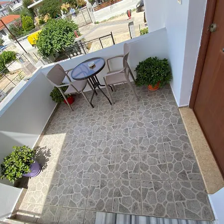 Guest house Avni Likometi