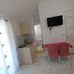 Affittacamere Avni Likometi Ksamil