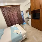 Avni Likometi Affittacamere 3*