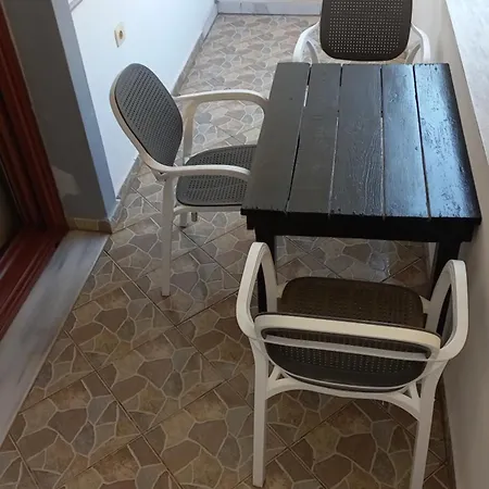 Pensjonat Avni Likometi