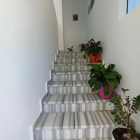 Pensjonat Avni Likometi 3*