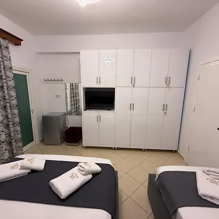 Avni Likometi Pensjonat 3*