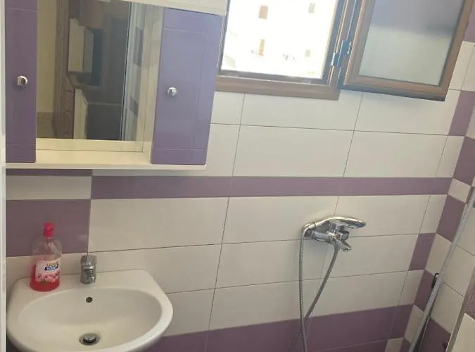 Penzion Avni Likometi